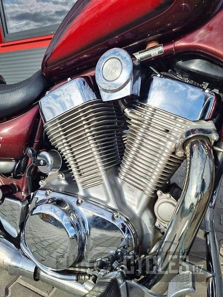 Suzuki VS 1400 GLP Intruder (1992) - fotka 9 z 18