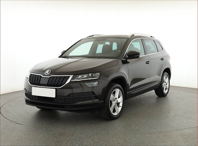 Škoda Karoq (2020) Style 1.6 TDI - fotka 2 z 20