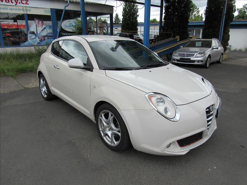 Alfa Romeo MiTo 1,4 Turbo 99kW - fotka 3 z 30