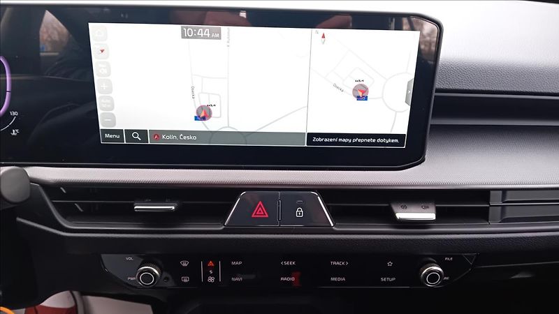 Kia Stonic 1,0 T-GDi SPIN - fotka 13 z 14