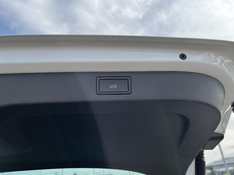 Škoda Kamiq MONTE CARLO 1.0TSI 85kW - fotka 22 z 22