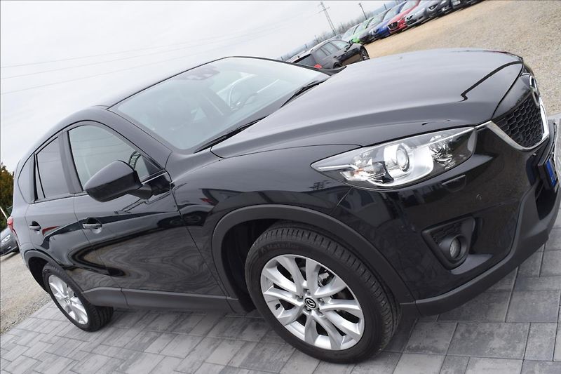 Mazda CX-5 2,0 i 118KW 4X4 AUTOMAT KŮŽE - fotka 4 z 54