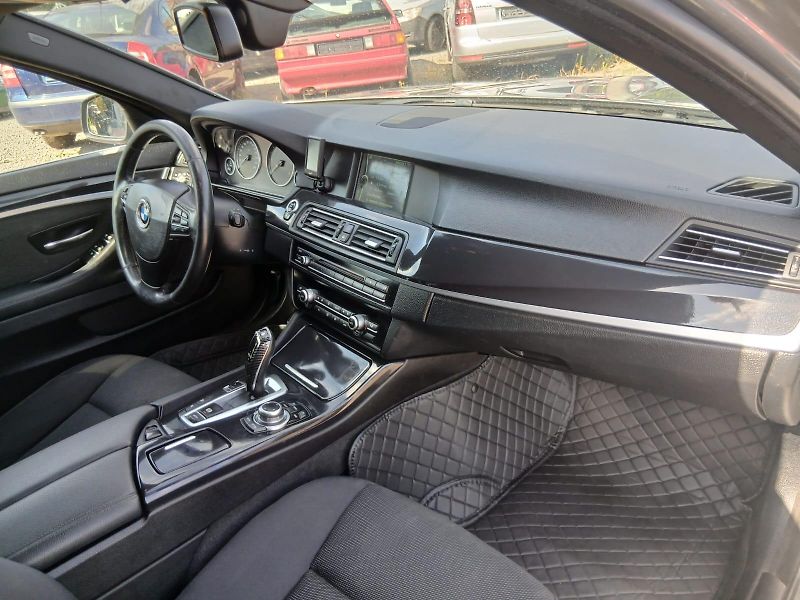BMW Řada 5 530 D, X Drive,  4x4, 190 kW - fotka 37 z 47