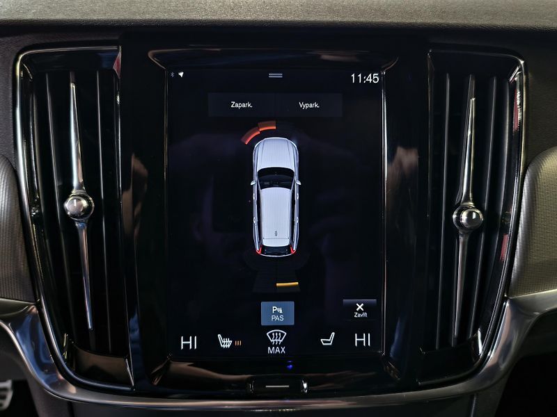 Volvo V90 2.0 D4 140kW A/T R-DESIGN, DPH - fotka 16 z 25