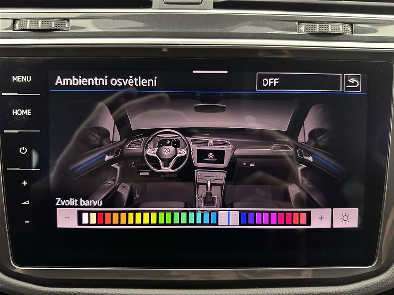 Volkswagen Tiguan 2,0 DSG DPH ACC NZTOP VC TAŽNÉ - fotka 20 z 49