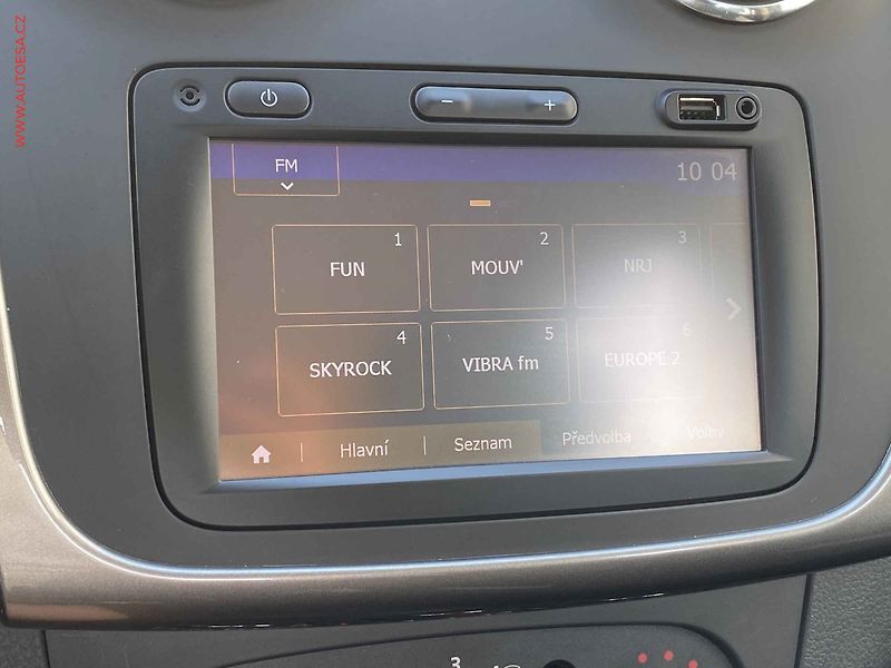 Dacia Sandero (2016) 0.9 TCe, Stepway, park. čidla - fotka 18 z 19