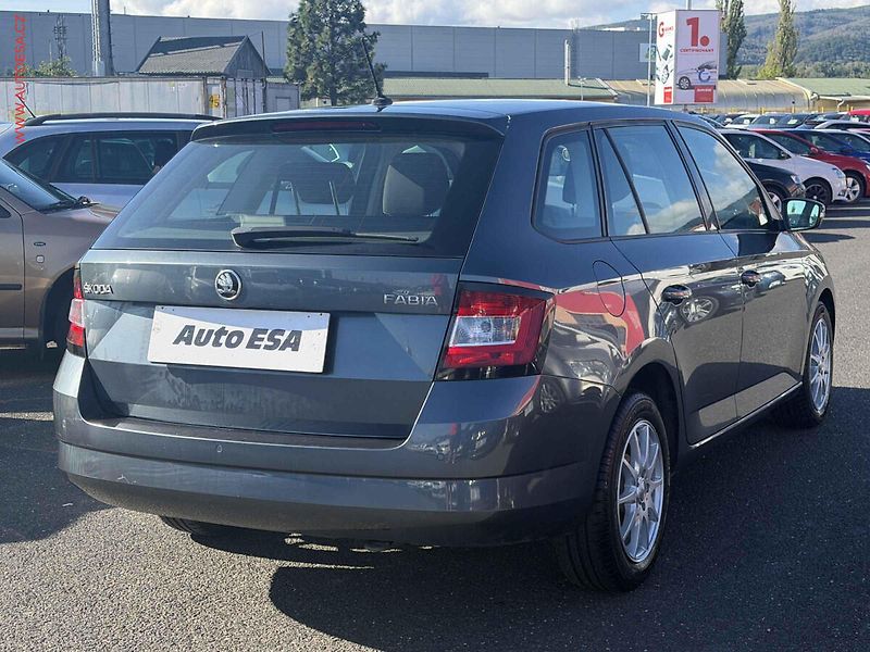 Škoda Fabia (2016) 1.0i, 2.maj,ČR, AC, tempo - fotka 4 z 17