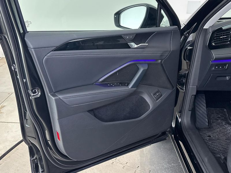Volkswagen Tiguan Life - fotka 13 z 30