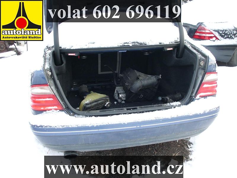 Mercedes-Benz CLK (1999) VOLAT 602 696 119 - fotka 4 z 7