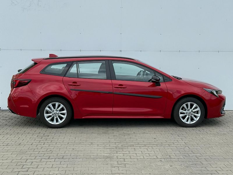 Toyota Corolla 1.8 HSD e-CVT Comfort Tech - fotka 8 z 27