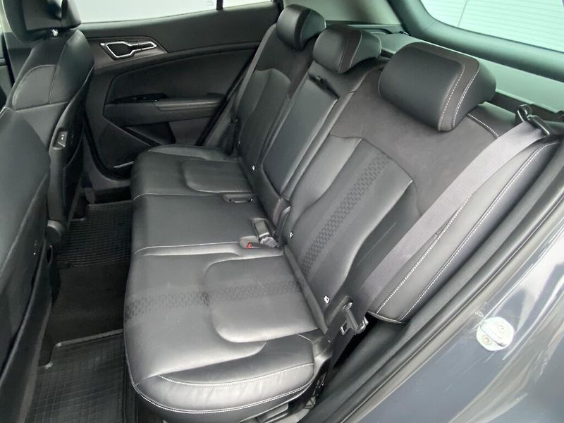Kia Sportage 1.6 CRDi 100 kW - fotka 25 z 30