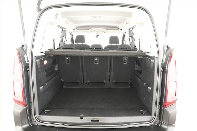 Citroën Berlingo (2019) Feel 1.5 BlueHDi, 5Míst, ČR - fotka 10 z 14