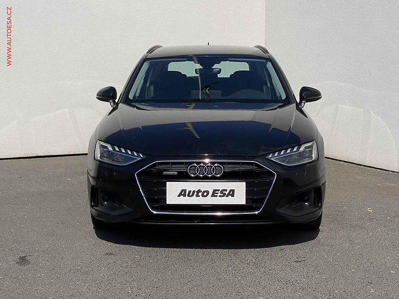 Audi A4 (2019) 2.0 TDi Quattro, AT. LED - fotka 2 z 20