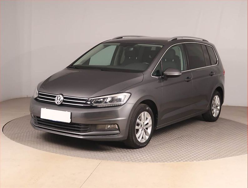 Volkswagen Touran (2018) Highline 1.8 TSI, Automat - fotka 2 z 18
