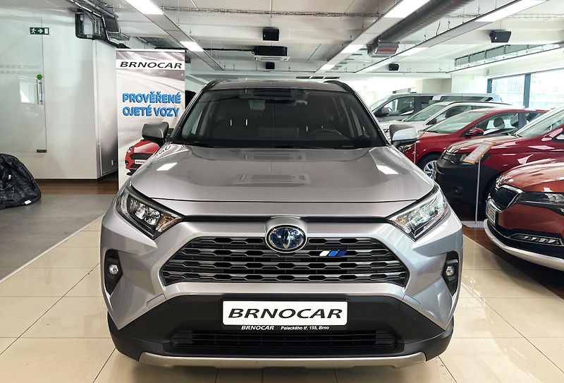 Toyota RAV4 2.5 Hybrid Comfort e-CVT, ČR - fotka 2 z 28