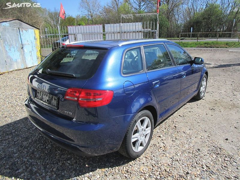 Audi A3 1,2TSI-77KW-NOVÁ STK+OLEJ - fotka 7 z 28