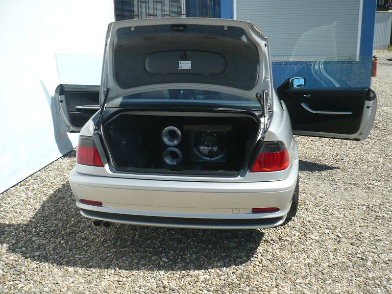 BMW Řada 3 E46 328i 142Kw Klima - fotka 9 z 34