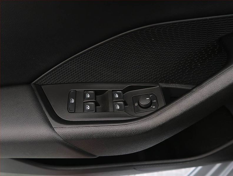 Škoda Octavia (2022) Ambition 2.0 TDI, ČR,1.maj - fotka 23 z 24