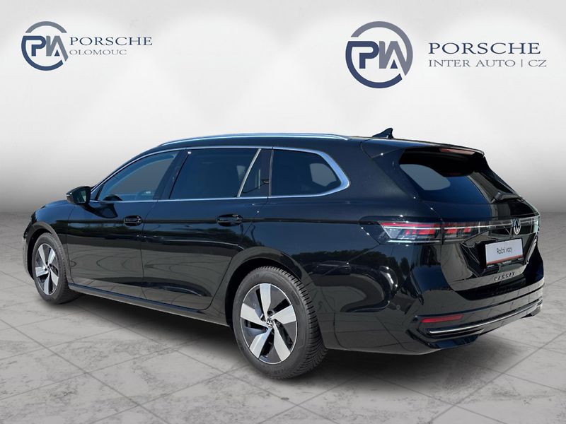 Volkswagen Passat 2.0 TDI 110 kW DSG ELEGANCE - fotka 6 z 30