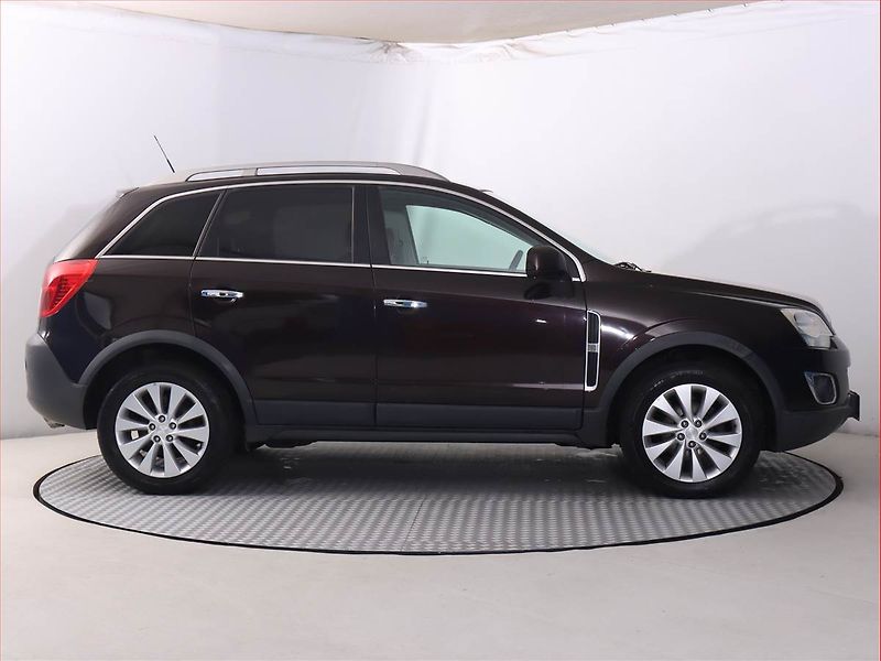 Opel Antara (2014) 2.2 CDTI, 4X4, Tempomat - fotka 6 z 19