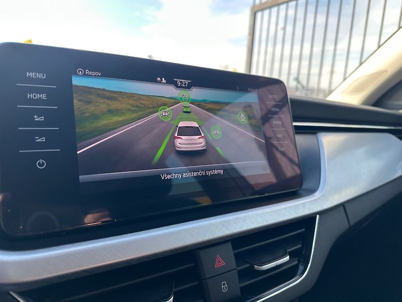 Škoda Scala (2022) 1.0TSi LED,APP,VIRTUAL,KAMERA - fotka 14 z 18