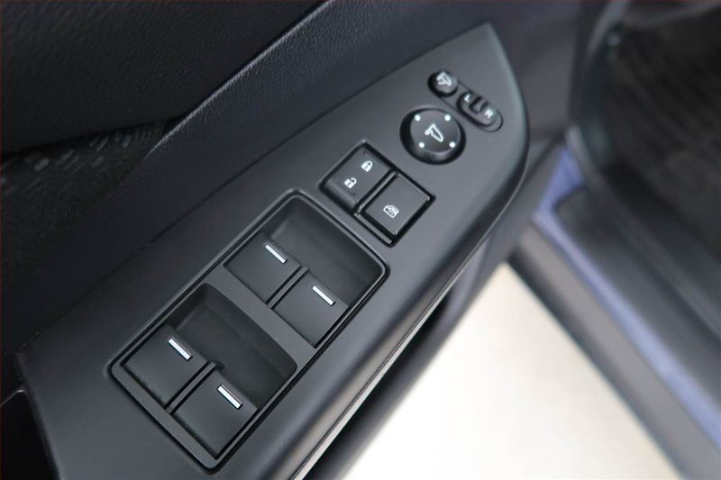 Honda CR-V (2017) 2.0 i-VTEC - fotka 18 z 20
