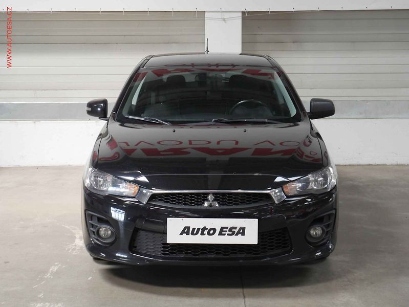 Mitsubishi Lancer (2017) 1.6., 1.maj,ČR, AC, výhřev - fotka 2 z 19