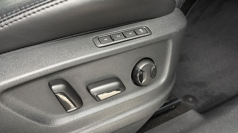 Škoda Kodiaq 2.0 TDI DSG 4x4 L&K - fotka 23 z 32