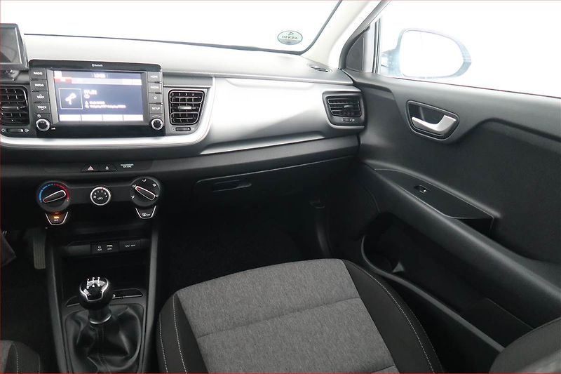 Kia Stonic (2018) 1.25 CVVT, Serv.kniha - fotka 8 z 16