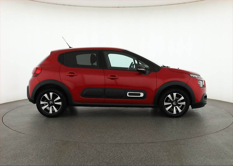 Citroën C3 (2024) 1.2 PureTech, Serv.kniha - fotka 6 z 16
