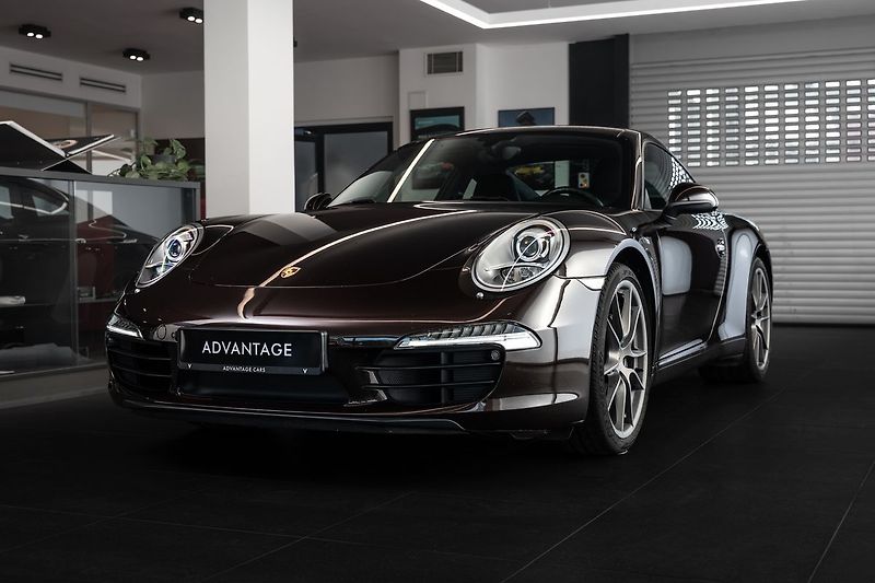 Porsche 911 (991) Carrera/Manuál/Mahagonim - fotka 1 z 17