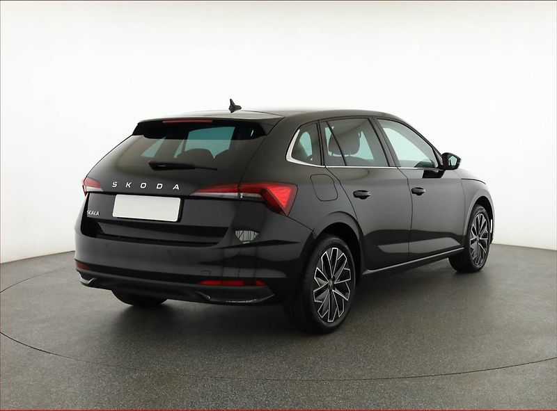 Škoda Scala (2025) 1.0 TSI - fotka 5 z 21