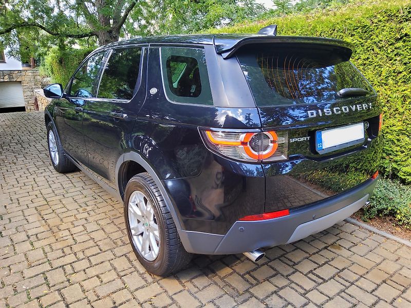 Land Rover Discovery Sport (2018) 2.0 TD4 AWD 110kW AT - fotka 4 z 19