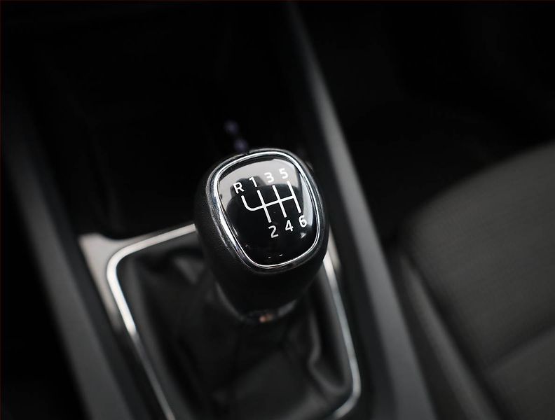 Škoda Octavia (2023) Ambition 2.0 TDI, ČR,1.maj - fotka 11 z 19