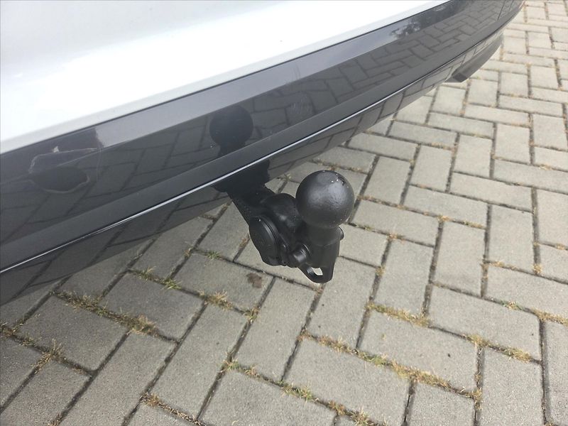 Škoda Enyaq 0,0 80 150kW Sportline Tažné z - fotka 16 z 29