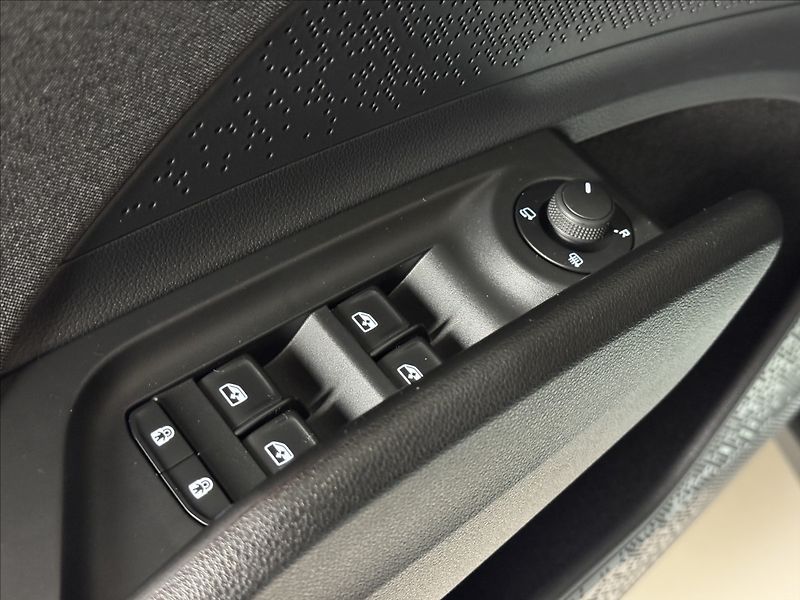 Škoda Enyaq 60 LED Matrix Tepelko Assist - fotka 20 z 50