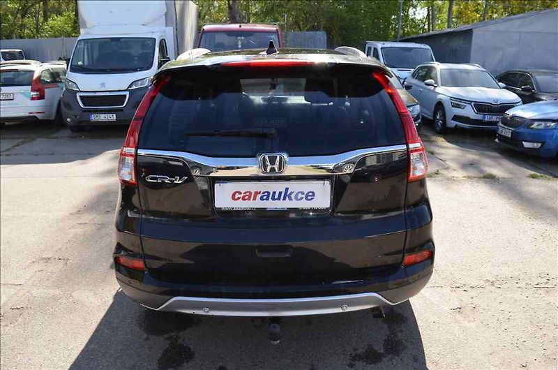 Honda CR-V (2015) 1,6 D - fotka 5 z 26