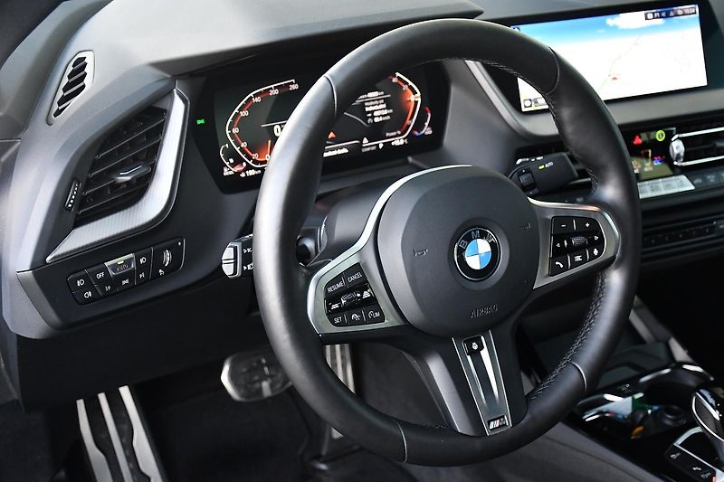 BMW Řada 2 218d M-SPORT 1M ČR 3LZÁRUKA - fotka 11 z 42