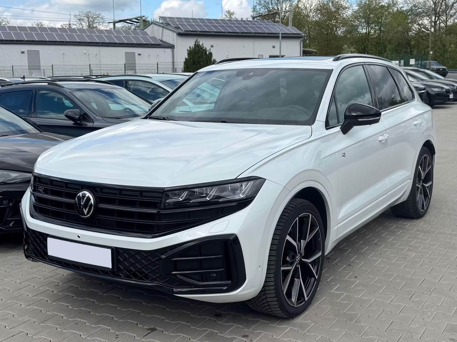 Volkswagen Touareg TDI 210kW R-Line Pano HuD DYN