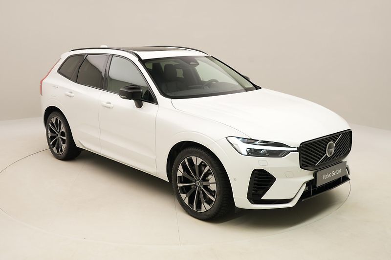 Volvo XC60 T6 AWD RECHARGE DARK PLUS CZ - fotka 17 z 67