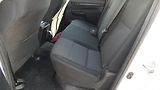 Toyota Hilux 2.4 D-4D Double Cab 4x4 Live - náhled 19