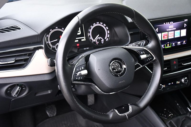 Škoda Scala 1.0TSi 81kW STYLE  - fotka 15 z 38