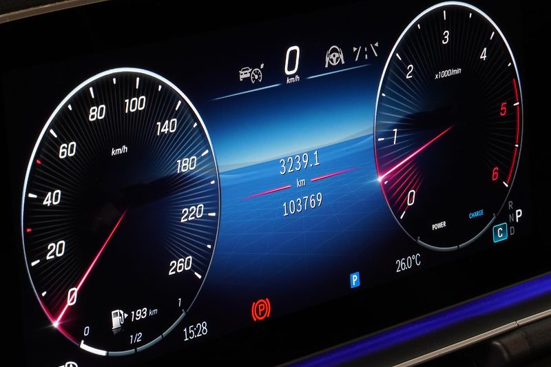 Mercedes-Benz GLS 450d,AMG,ČR,1.MAJ,NZ.TOP,Masáž - fotka 19 z 44