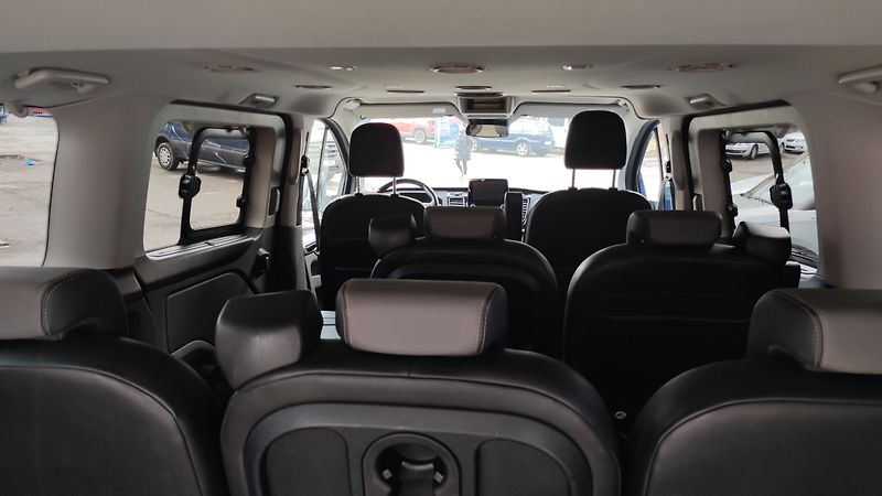 Ford Tourneo Custom (2019) 2,0 TDCi 136kW Aut. 8-Míst - fotka 19 z 26