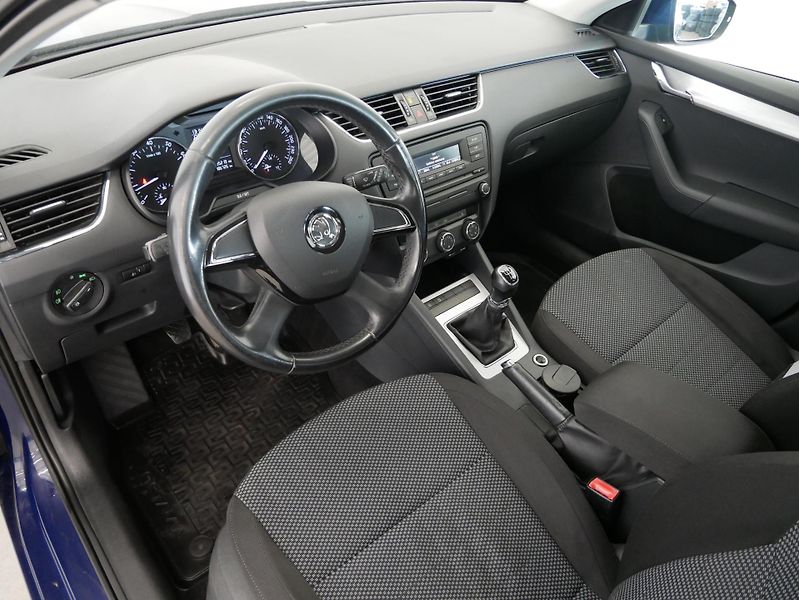 Škoda Octavia - fotka 14 z 22