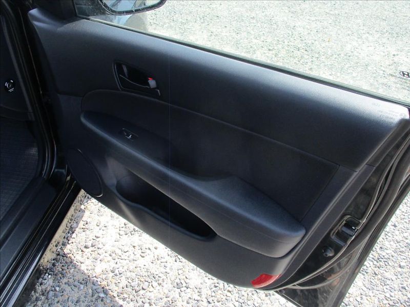 Hyundai i30 1,4 i 16v, klima, serviska, - fotka 10 z 38