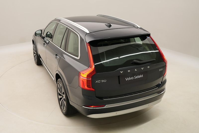 Volvo XC90 B5 AWD INSCRIPTION AUT CZ 7m - fotka 18 z 49