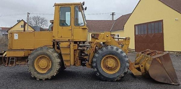 Ostatní (1992) 11t na 1.5m3/3t PROBLEM motor - fotka 2 z 10