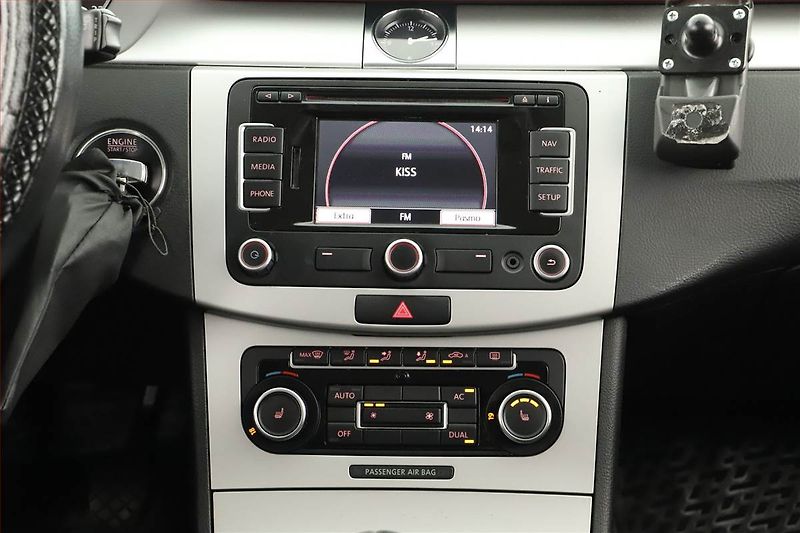 Volkswagen Passat (2011) 1.6 TDI, nová STK, v provozu - fotka 9 z 13