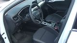 Ford Focus (2018) Trend Edition Plus 1.0EcoBoost - náhled 9